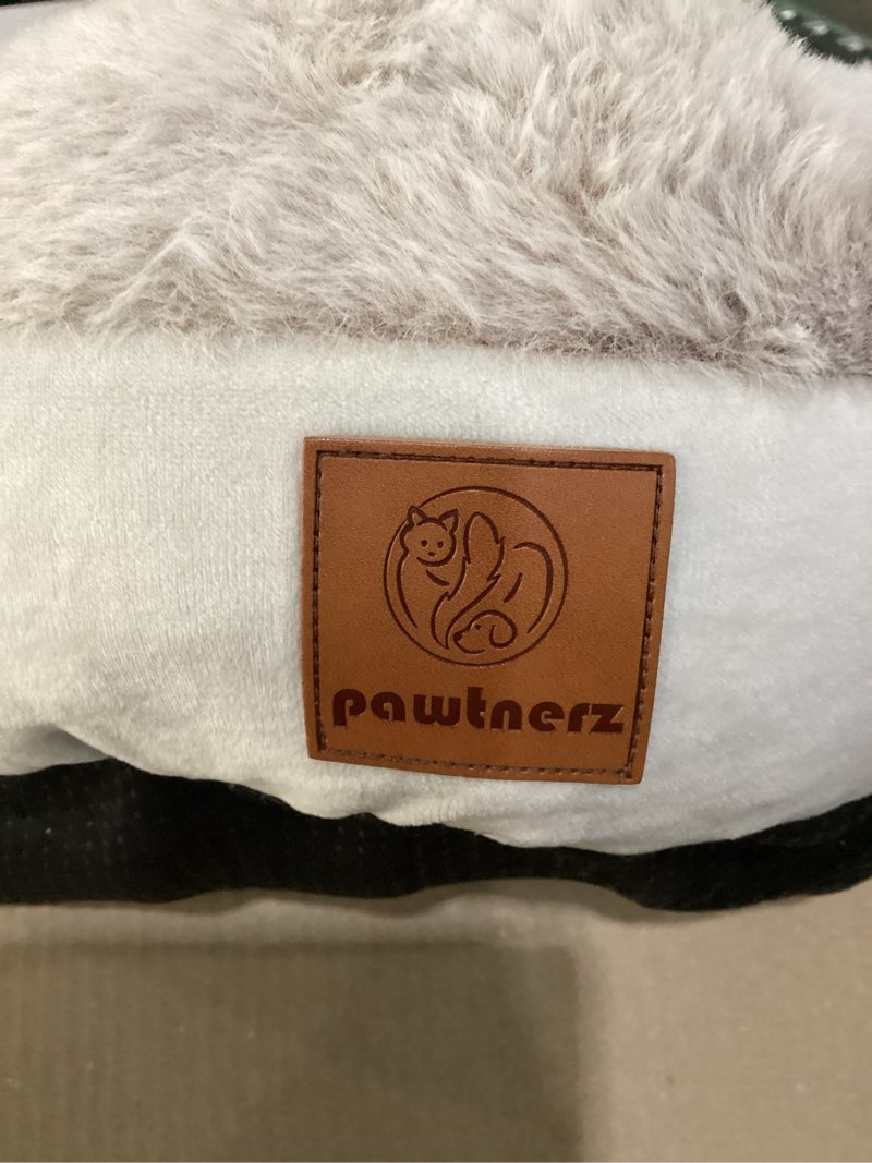 Condition photo showing As Is for Pet bed