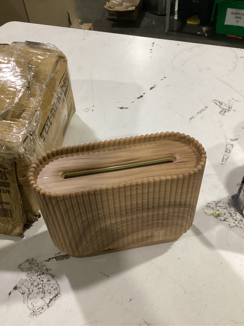 https://lotting-media.assets.bidfta.com/lotting_a0a9d1e0-3ff8-4527-ad38-5b480736bc8d