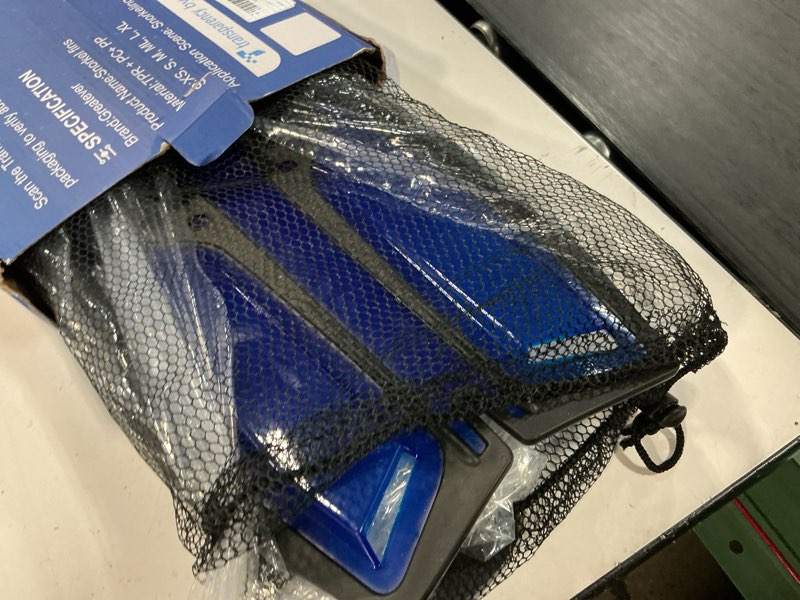 https://lotting-media.assets.bidfta.com/lotting_a0afe2e8-f7f3-4f60-bc45-7aca2cbbb4c8
