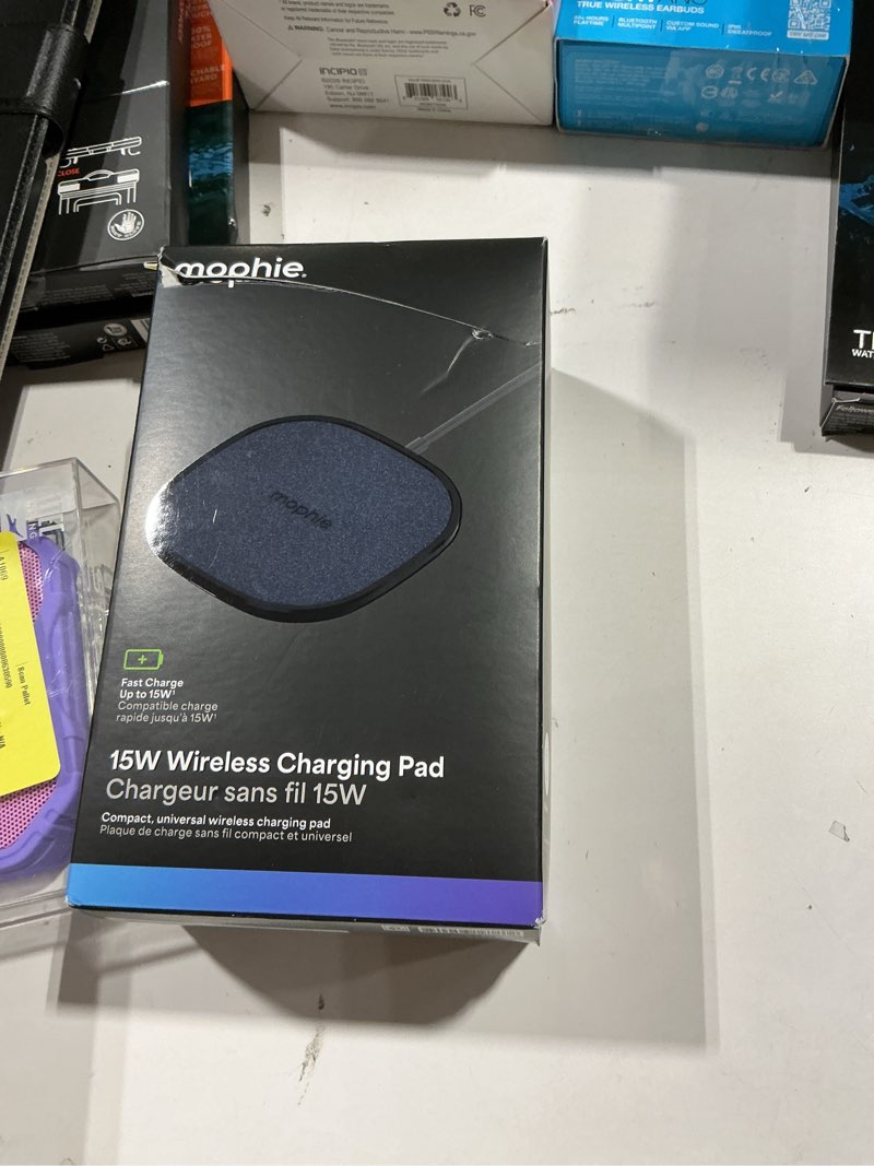 Condition photo showing Good Condition for mophie universal - wireless charging pad + ac power adapter - 15 watt - black