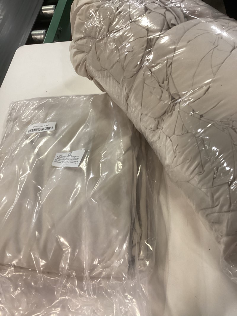 Condition photo showing Good Condition for jollyvogue queen comforter set 7 pieces - bed in a bag queen for all season, pintuck bedding comforter sets with comforter, flat sheet, fitted sheet and pillowcases & shams, beige queen beige