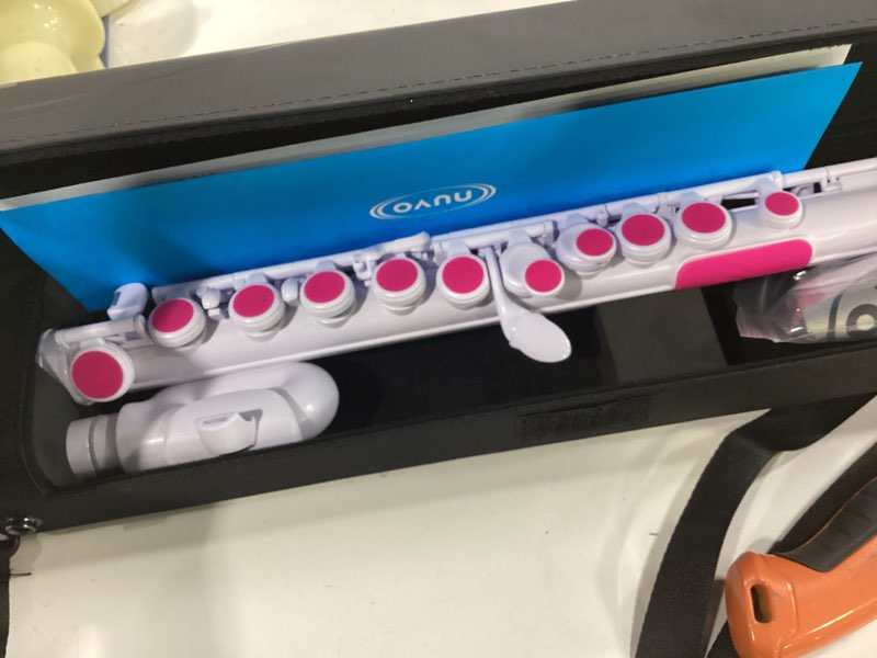 Condition photo showing Good Condition for Nuvo jFlute 2.0, C Flute - Plastic, White/Pink, for Beginners to Advanced Players