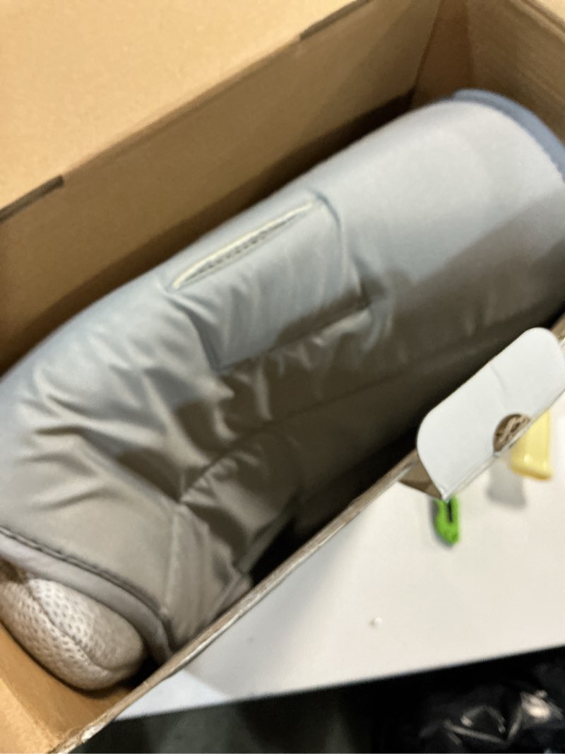 Condition photo showing New/Like New for uppababy infant snug seat / compatible with vista and cruz strollers / 2 in 1 newborn to toddler comfort insert stroller inserts