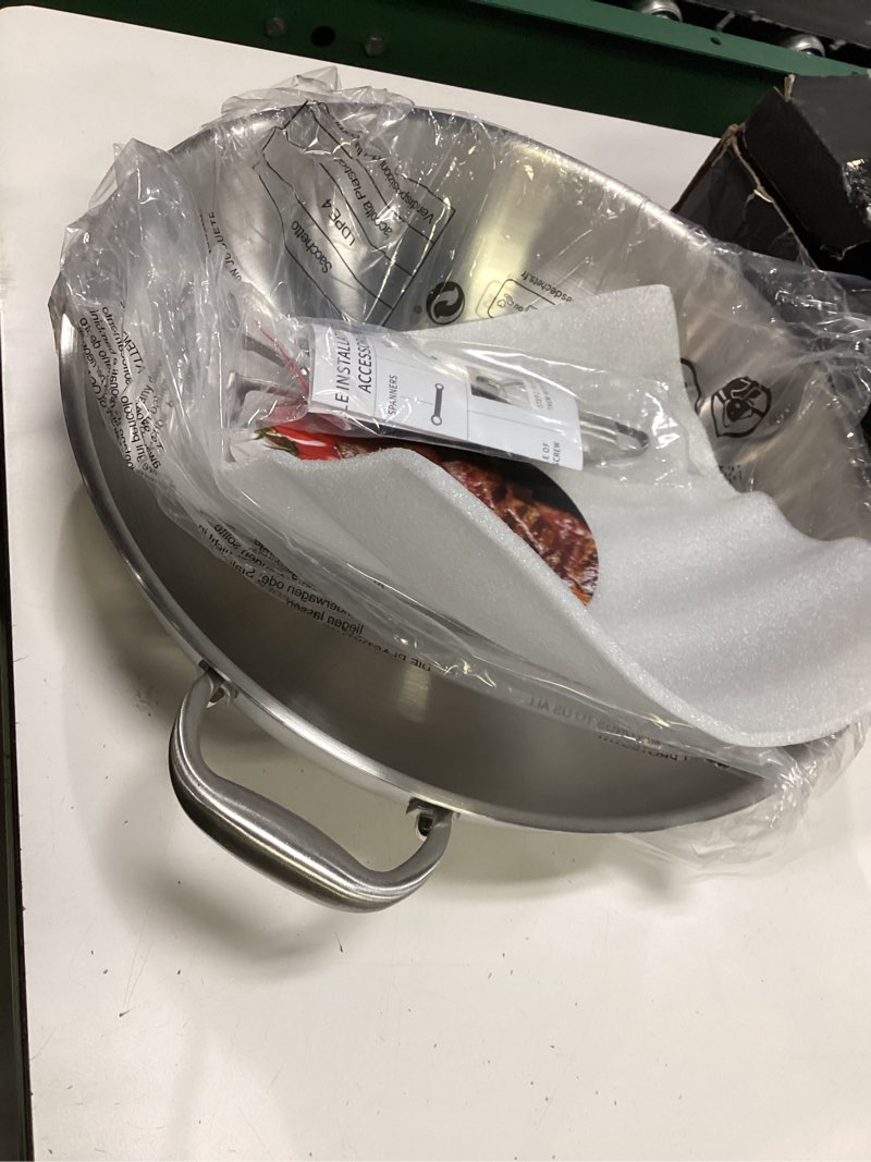 Condition photo showing Good Condition for lolykitch 14.5 inch stir-frying wok pan, tri-ply stainless steel induction cooking wok pan,dishwasher and oven safe,heavy duty and detachable handle. 14.5-inch detachable handle 1