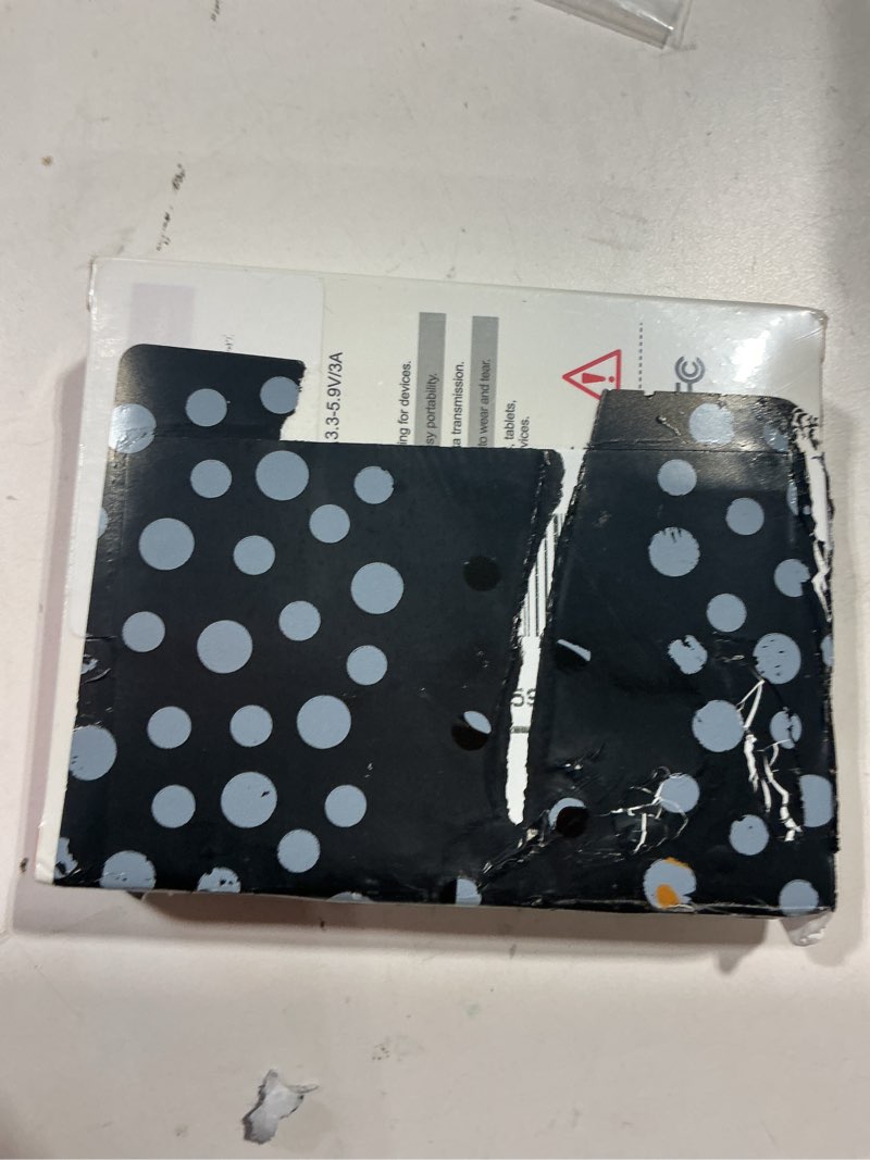 Condition photo showing Good Condition for usb c charger for iphone 16/15 charger fast charging, gan keychain design fast wall charger block with 2 pack usb c to c & c to lightning cable, foldable and compact for iphone 17/16/15, ipad(gray) silvery