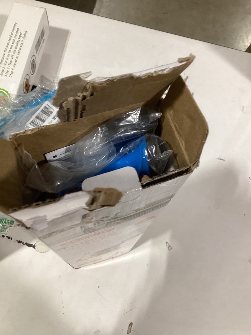 Condition photo showing Good Condition for 32" Grabber Reacher Tool, 2-Pack Foldable Reacher Grabber Pickup Tool with 360° Rotating Jaw & Magnet, Trash Picker Upper Grabber, Lightweight Grabbers for Seniors Heavy Duty 32-inch