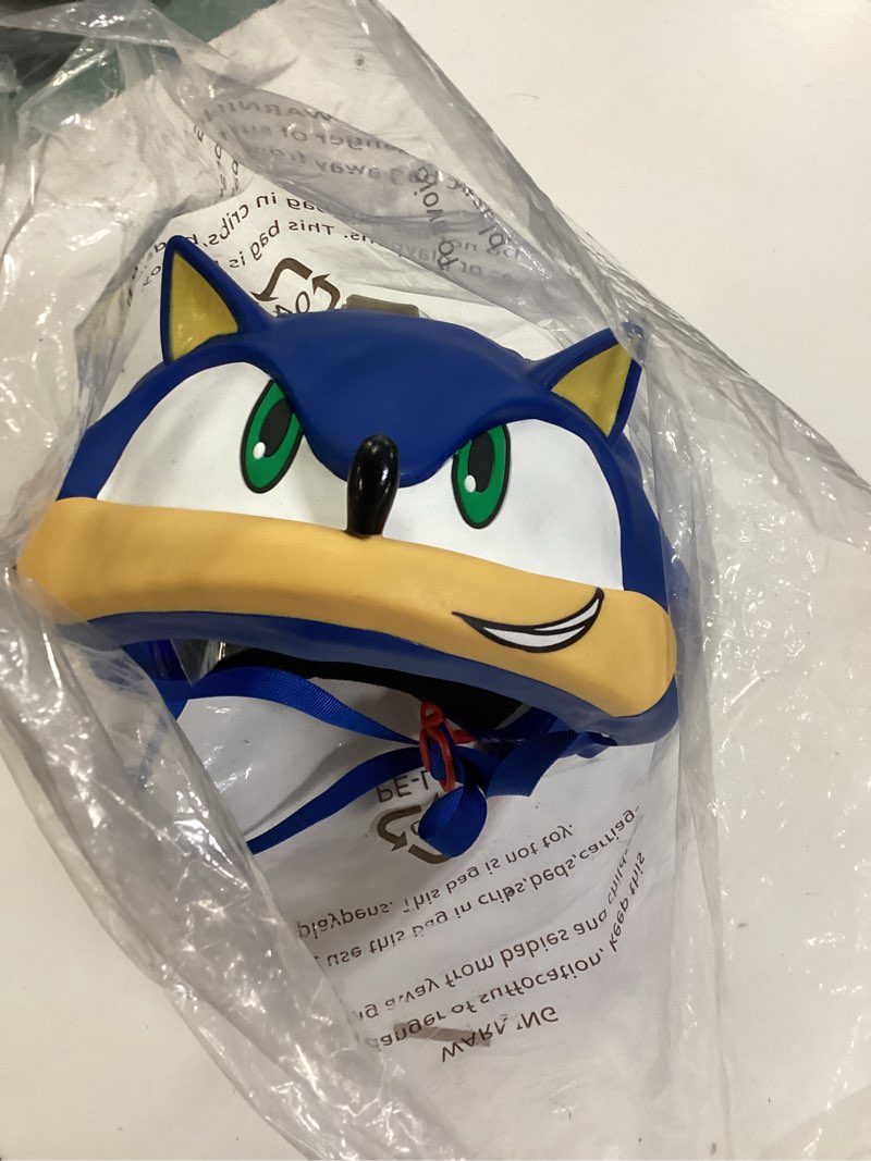 Condition photo showing Good Condition for sonic the hedgehog 3d bike helmet