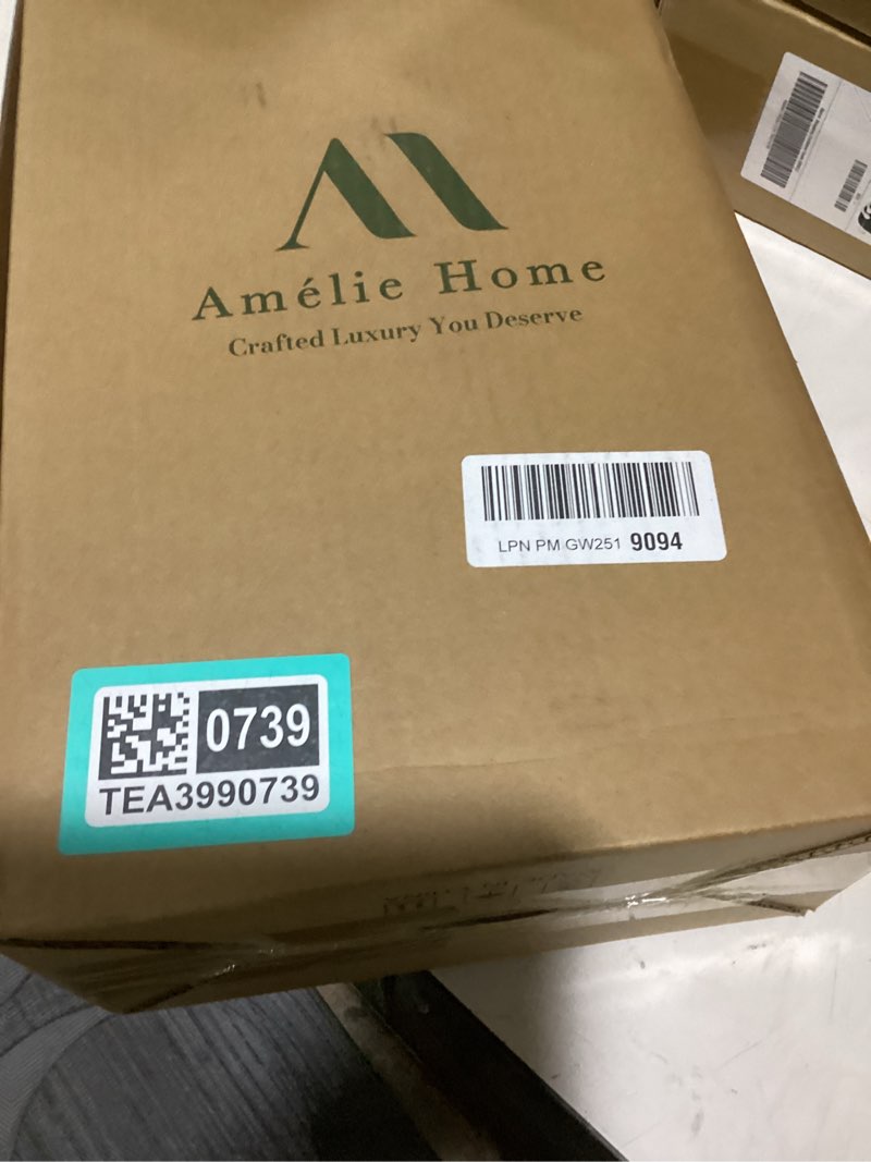 Condition photo showing New/Like New for amélie home queen comforter set, 3 piece green jacquard bedding set with 2 pillow cases, soft microfiber diamond design, lightweight all-season for bedroom & dorm olive green queen (90"x90")
