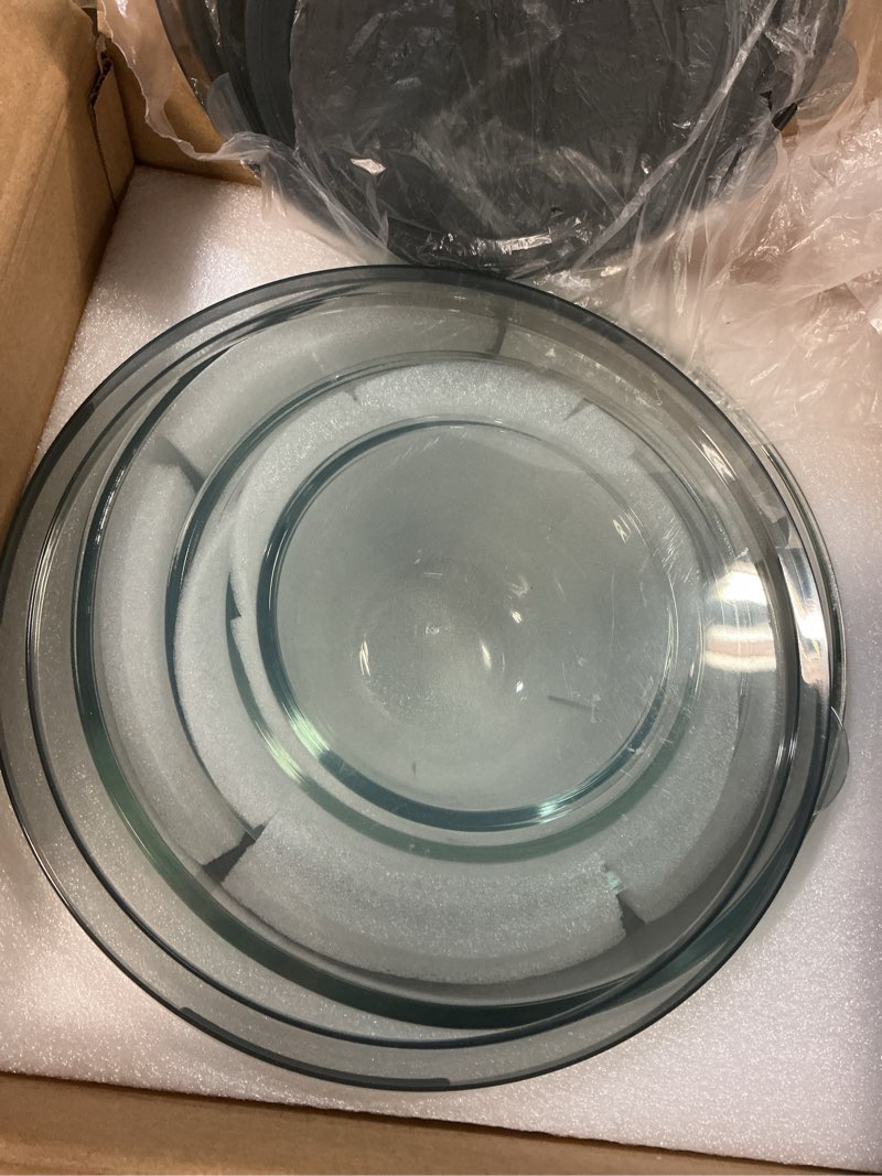 Condition photo showing As Is for glass mixing bowls with lids set of 5(4.78qt,2.2qt,1.7qt,1.1qt,0.85qt),thick glass nesting bowls for kitchen baking,cooking prep,storage,serving,large salad bowls,dishwasher microwave freezer safe transparent