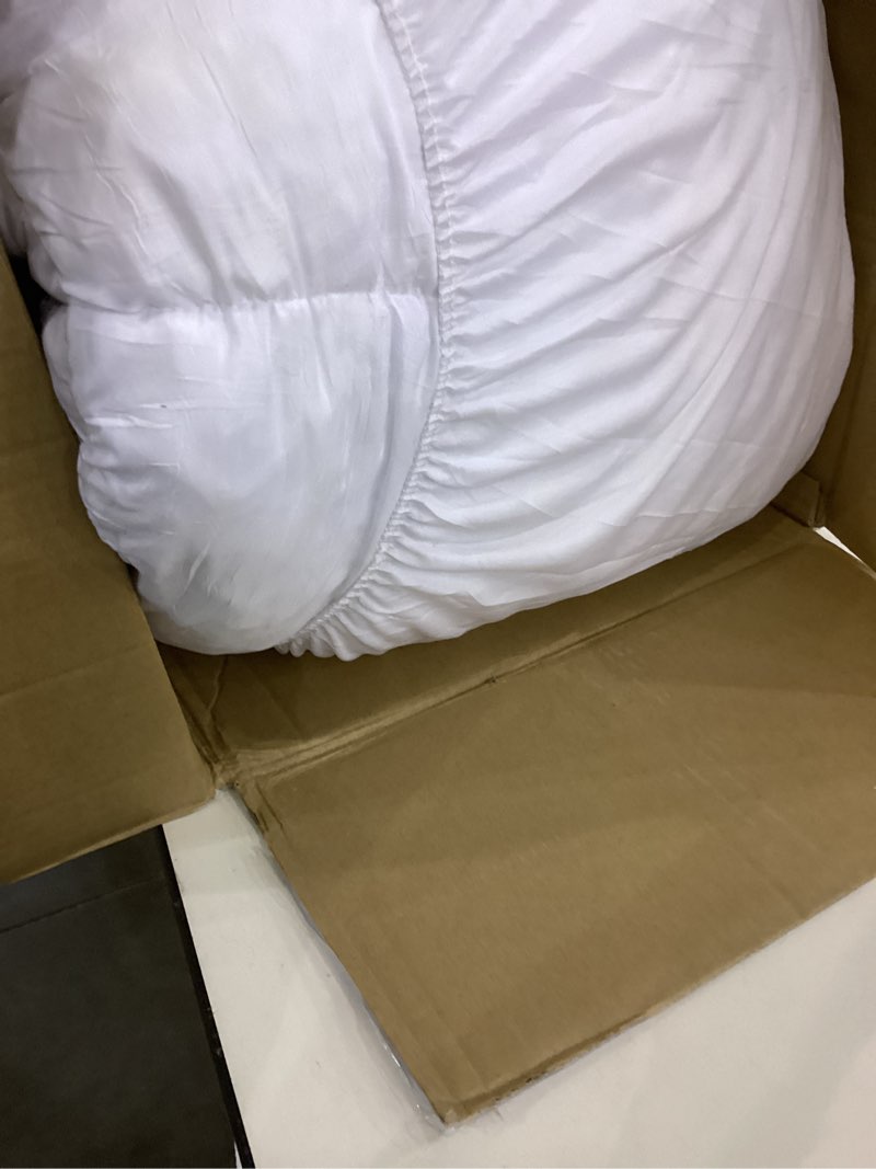 Condition photo showing As Is for VALUXE 4 Inch Gel Memory Foam Mattress Topper Queen Size High Density Cooling Pad Pressure Relief Bed Topper (with Removable & Washable Bamboo Cover) Queen 4 Inch White