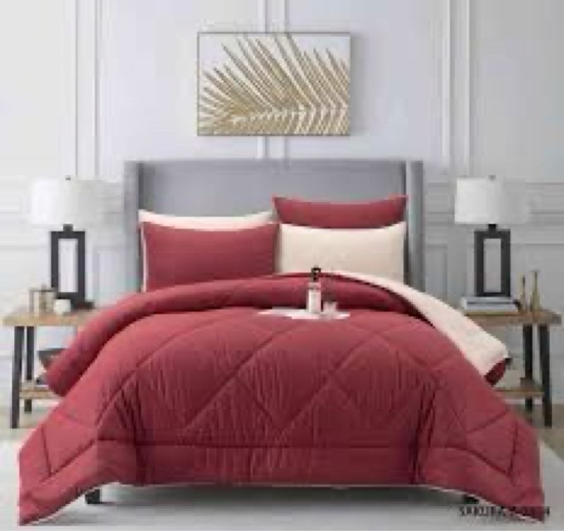 (unknown size) comforter set