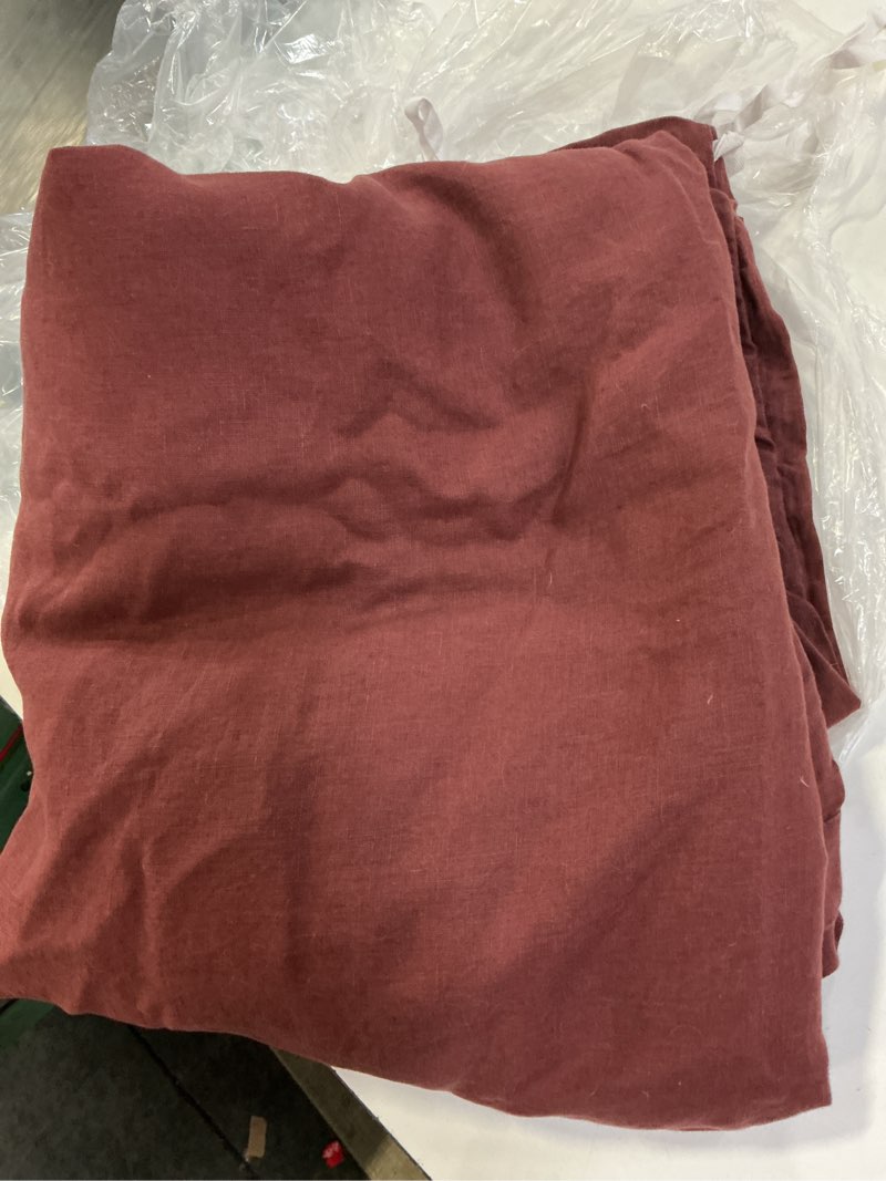 Condition photo showing Good Condition for european linen double flange duvet cover