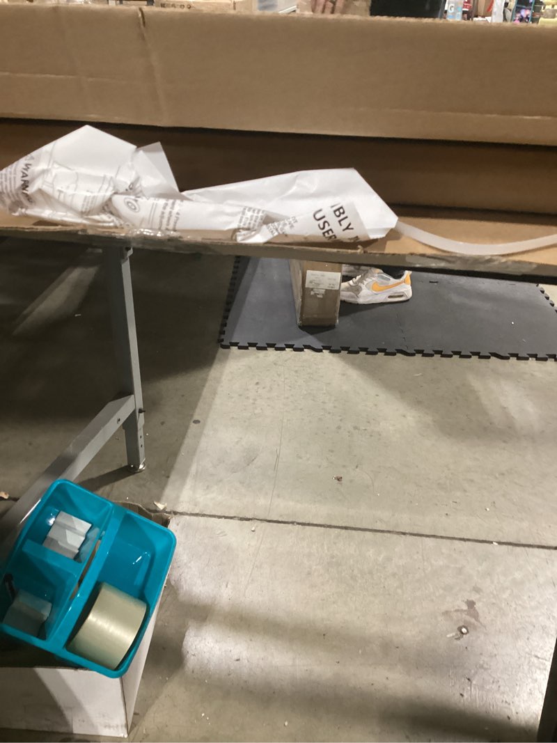 Condition photo showing Good Condition for 24-29 Inch Narrow Baby & Dog Gate, Pressure Mounted No Drilling, for Stairs & Doorways, White Metal Safety Gate Indoor for Kids and Pets White 24"-29"/61-74CM