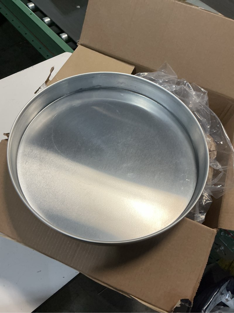 Condition photo showing Good Condition for american metalcraft a80162 straight-sided pan, aluminum, 16" dia., 2" h