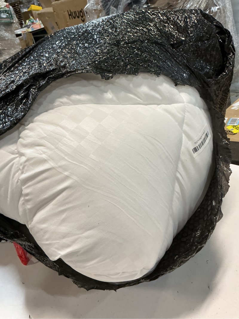 Condition photo showing As Is for 3 Inch Ultra-Fluffy Memory Foam Mattress Topper Queen for Back Pain, Soft Comfy Pillow Top Queen Mattress Topper with 4X Support, Mattress Pad with Breathable Air Mesh Sides, 6-21'' Deep Pocket White Queen