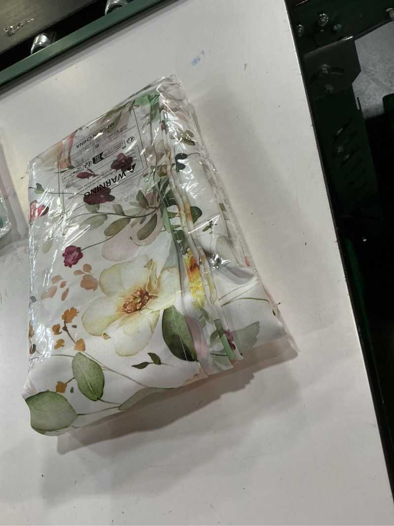 Condition photo showing New/Like New for matirug spring table cloths rectangle table 60x120 inch,waterproof summer wildflower tablecloth,floral watercolor runner style washable tablecloths for picnic kitchen outdoor wildflower 120" x 60" (rectangular)