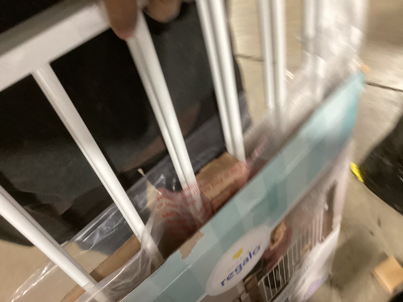 Condition photo showing Good Condition for regalo child safety gate 40.5-in x 28.75-in hardware mounted white metal safety gate