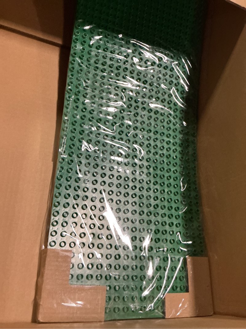 Condition photo showing Good Condition for NILO Large Building Plates for Building Bricks, Classic Green Baseplate, 2-Pack 12"x32" Double-Sided, Compatible with All Major Building Blocks and Activity Tables, Base Plate Green, 2-pack
