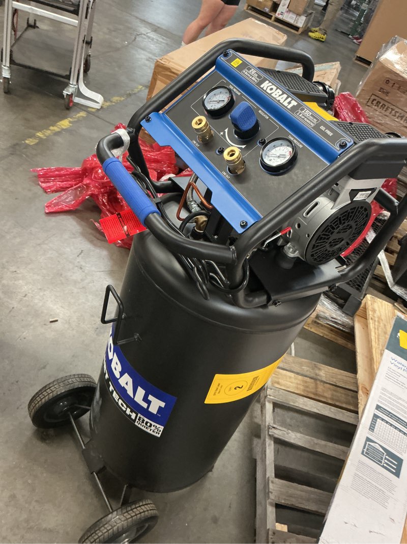 Condition photo showing As Is for kobalt compresser