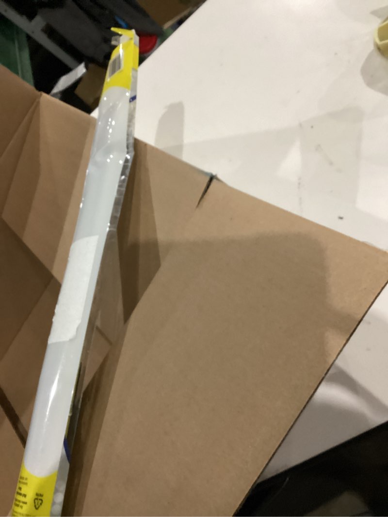 Condition photo showing Good Condition for rain-x 5079281-2 latitude 2-in-1 wiper blades, 26 inch windshield wipers (pack of 1), automotive replacement windshield wiper blades with patented rain-x water repellency formula 26" latitude