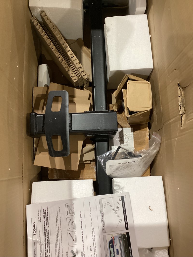 Condition photo showing Good Condition for not exact but similar to thule arcos hitch platform