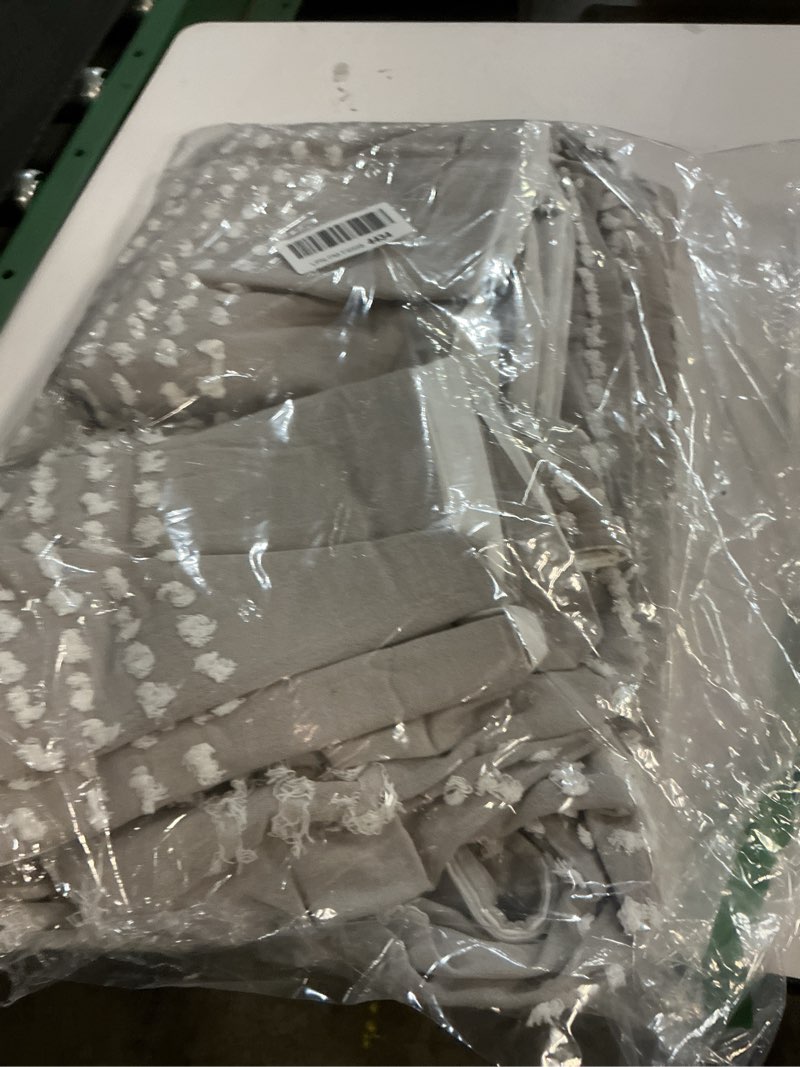 Condition photo showing Good Condition for Peri Home Cut Geo 100% Cotton Duvet Cover, King, Grey Grey King