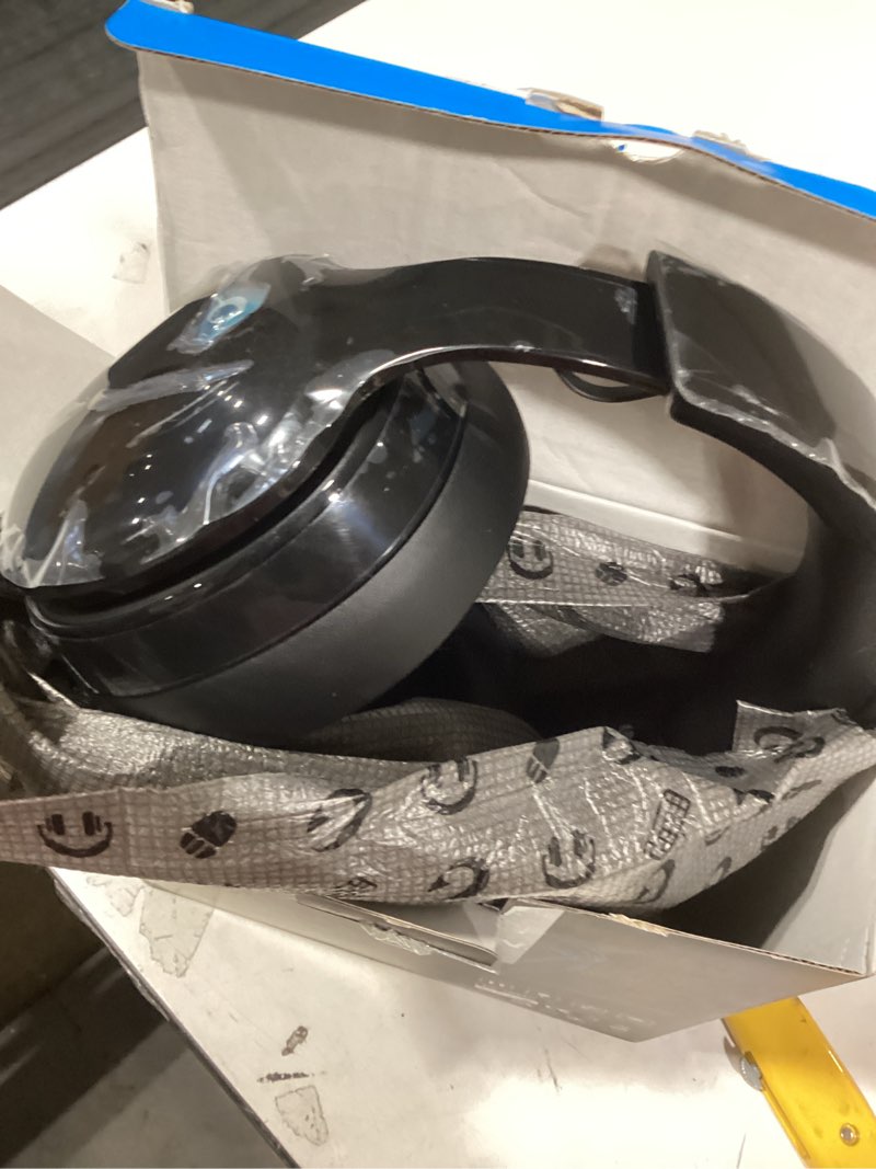 Condition photo showing Good Condition for Gtheos 2.4GHz Wireless Gaming Headphones for PS5, PS4 Fortnite & Call of Duty/FPS Gamers, PC, Nintendo Switch, Bluetooth 5.3 Gaming Headset with Noise Canceling Mic, Stereo Sound, 40+Hr Battery -Black
