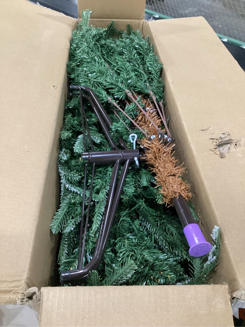 christmas tree, size unknown