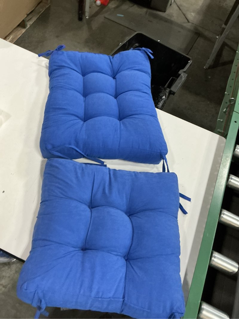 https://lotting-media.assets.bidfta.com/lotting_a136d5c8-2d7a-40e1-8951-d86cecff7a4c
