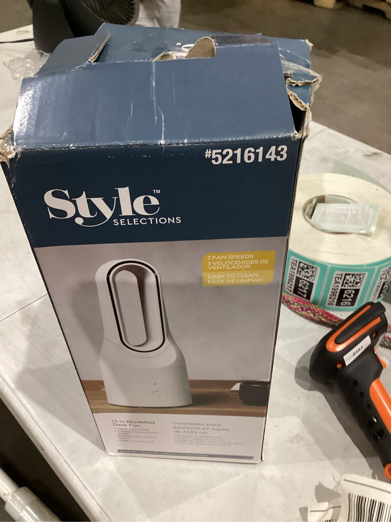 Style selections 13 in bladeless desk fan