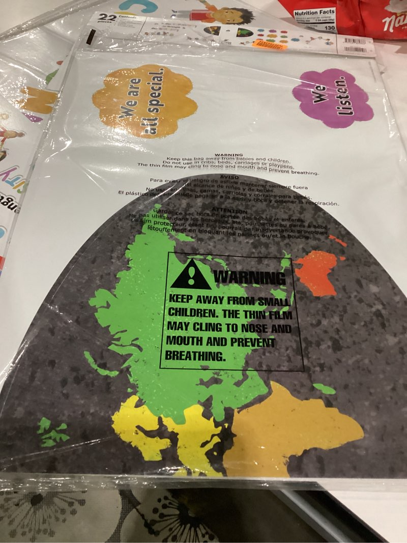 Condition photo showing Good Condition for carson dellosa our strength is our diversity bulletin board set—colorful 5-piece banner with map, hearts, and children cutouts, classroom or homeschool décor (22 pc) our strength is our diversity 26.5"l x 17.8"w