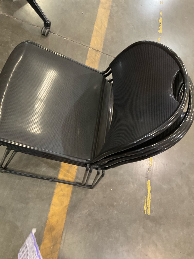 Condition photo showing Good Condition for 4pc vinyl chairs