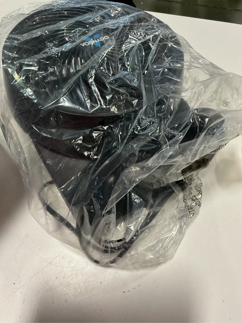 Condition photo showing Good Condition for Vornado Cr1011606 Compact Air Circulator