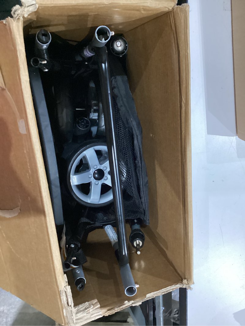 Condition photo showing Good Condition for baby trend snap n go ex polyester lightweight foldable universal single infant car seat carrier with 2 cup holder and covered compartment, black single stroller