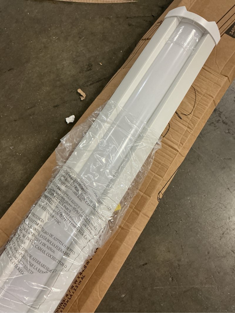 Condition photo showing Good Condition for 1-pack 44 in. 3400 lumens easy install led wraparound light fixture 120v bright white 4000k garage lighting closet light