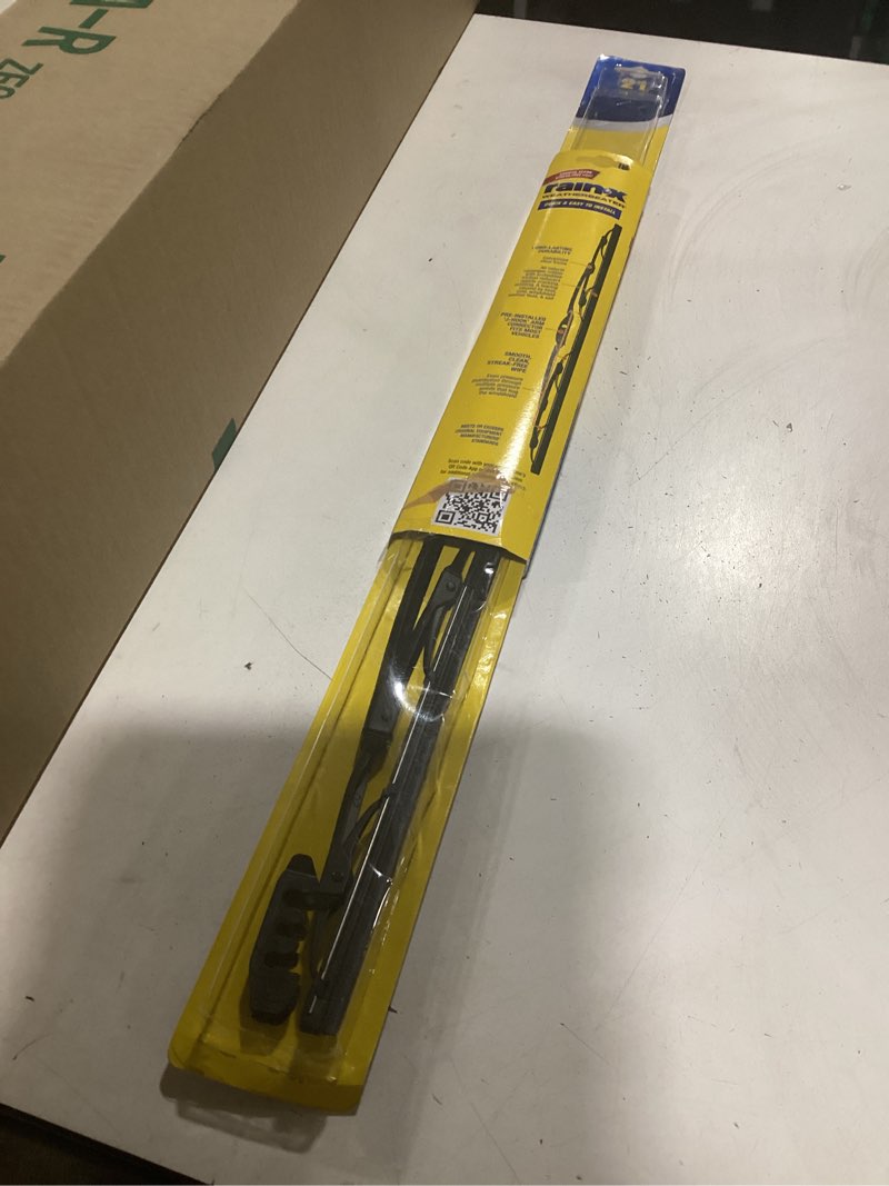 Condition photo showing Good Condition for Rain-X RX30221 WeatherBeater Wiper Blades, 21" Windshield Wipers (Pack Of 1), Automotive Replacement Windshield Wiper Blades That Meet Or Exceed OEM Quality And Durability Standards 21" Pack of 1