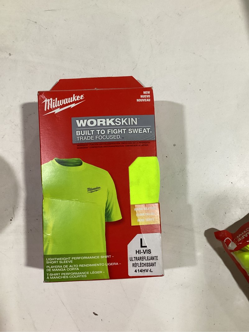 Condition photo showing Good Condition for milwaukee men's large hi-vis gen ii workskin light weight performance short-sleeve t-shirt