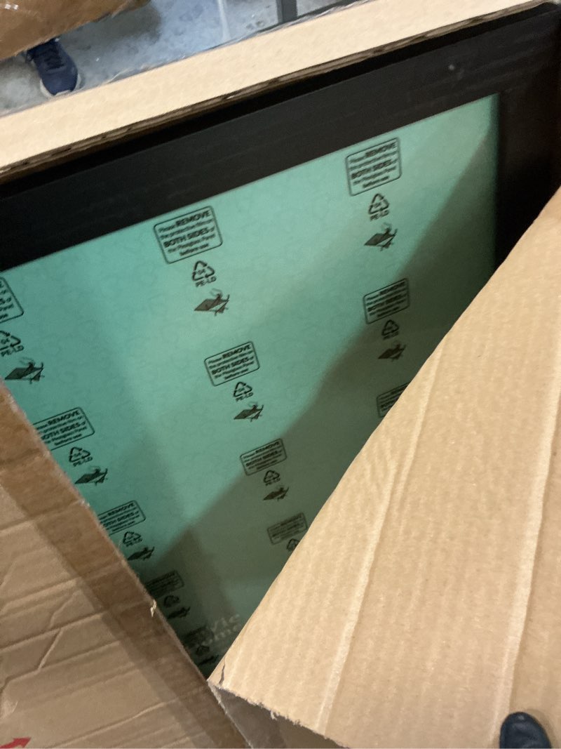 Condition photo showing Good Condition for lavie home 22.375x34 picture frame black puzzle frame, display pictures, puzzle 22.375x34 without mat, stable frame and polished plexiglass, horizontal and vertical format of the walls