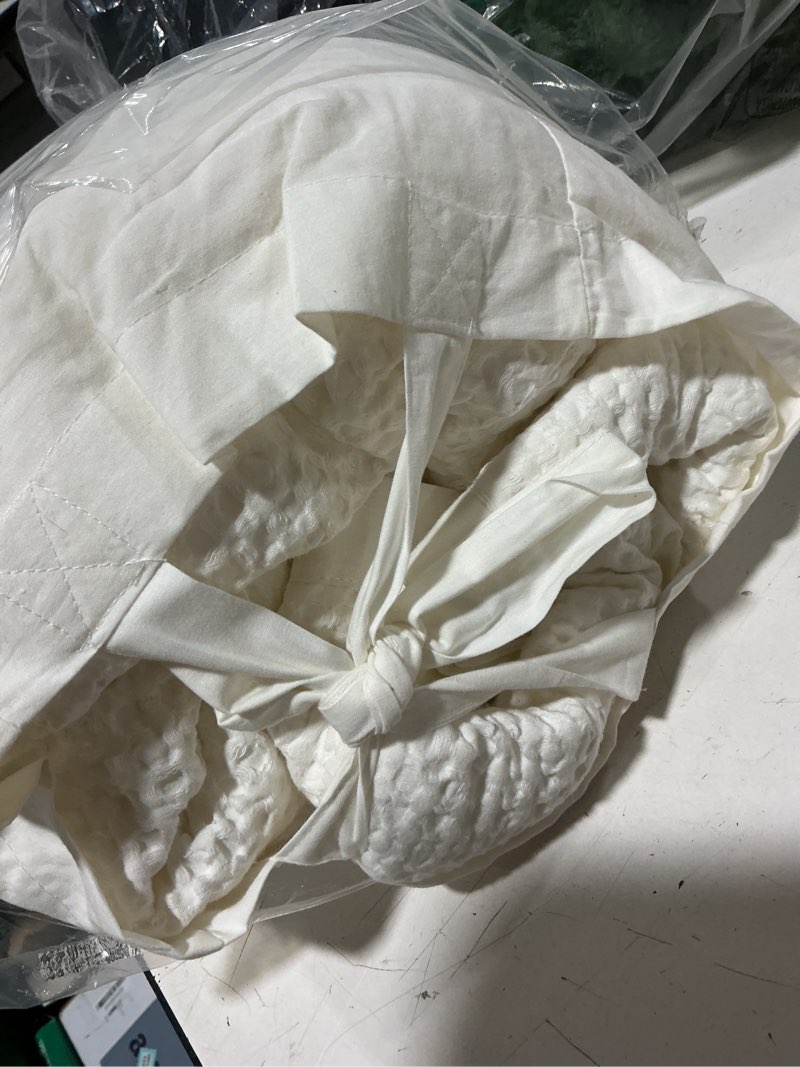 Condition photo showing Good Condition for bedsure cotton duvet cover king - 100% cotton waffle weave coconut white duvet cover king size, purewoven breathable bedding set for all season, 3 pieces, 104"x90" king (104" x 90") 01 - coconut white (no comforter)