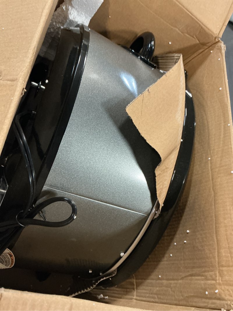 Condition photo showing Good Condition for Crockpot SCV700-CH-BR Slow Cooker 7 quarts Charcoal 7qt Charcoal