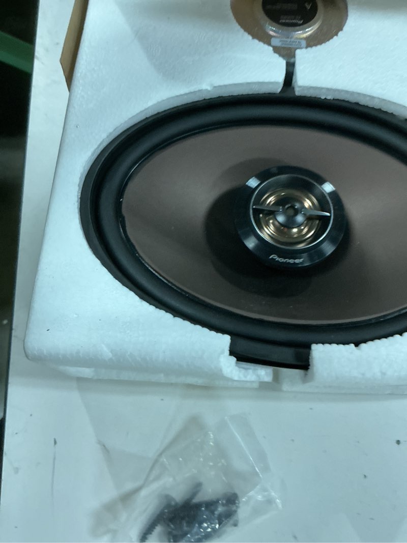 Condition photo showing Good Condition for pioneer a-series max ts-a683fh 6” x 8" 2-way speakers (pair) – 370w max, balanced sound + smooth treble, enhanced bass, great stock replacement a series max 6" x 8" coaxial - 370w