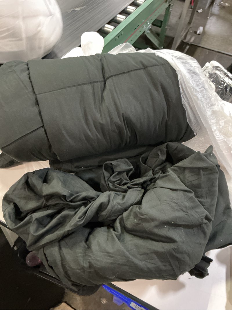 Condition photo showing As Is for CozyLux Twin Size Comforter Sets - 7 Pieces Bed in a Bag Set Black, Bedding Sets Twin with All Season Quilted Comforter, Flat Sheet, Fitted Sheet, Pillowcases, Black
