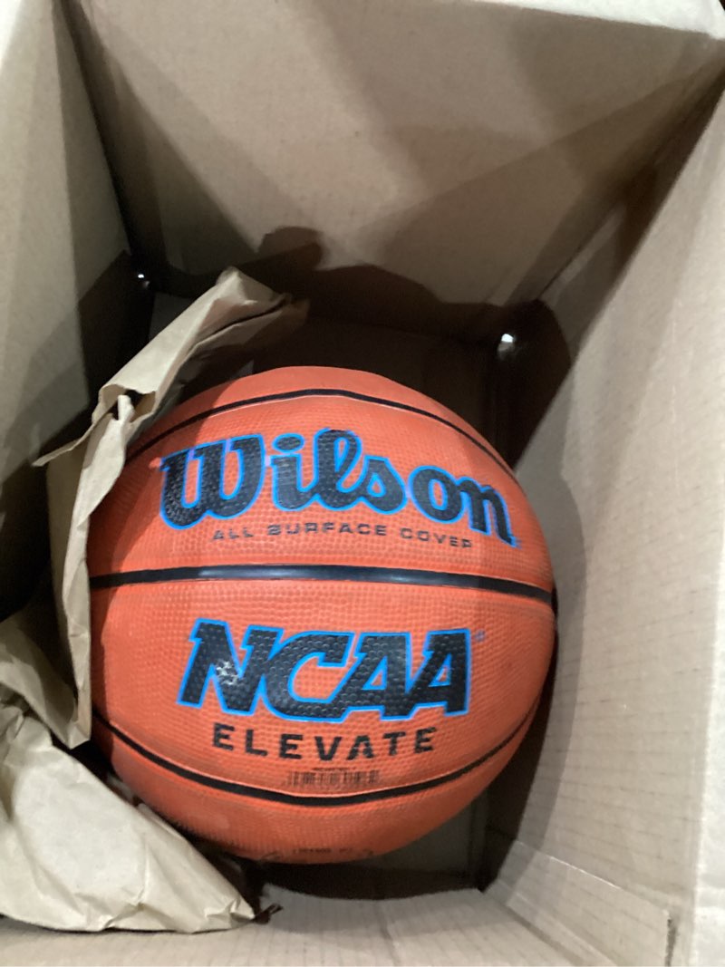 Condition photo showing As Is for wilson ncaa elevate orange size 7 - 29.5"