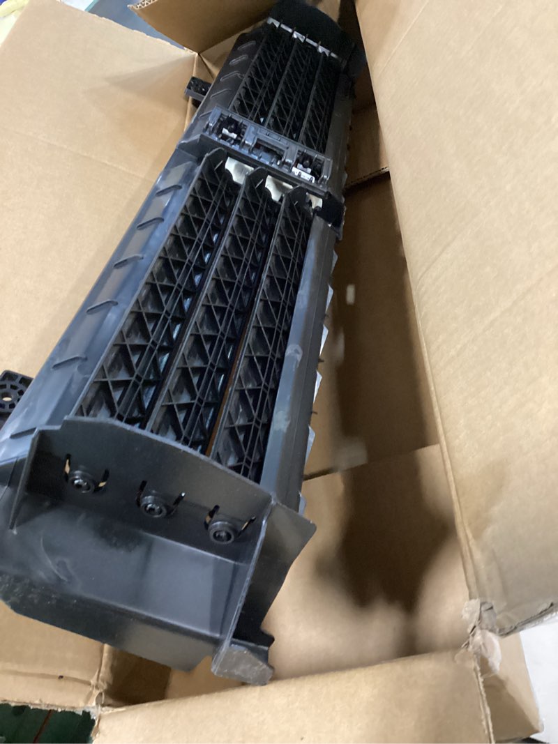 Condition photo showing As Is for 68412008ac 68412008aa front lower radiator shutter with actuator motor compatible with cherokee 2019-2023 2.0l 2.4l 3.2l v6