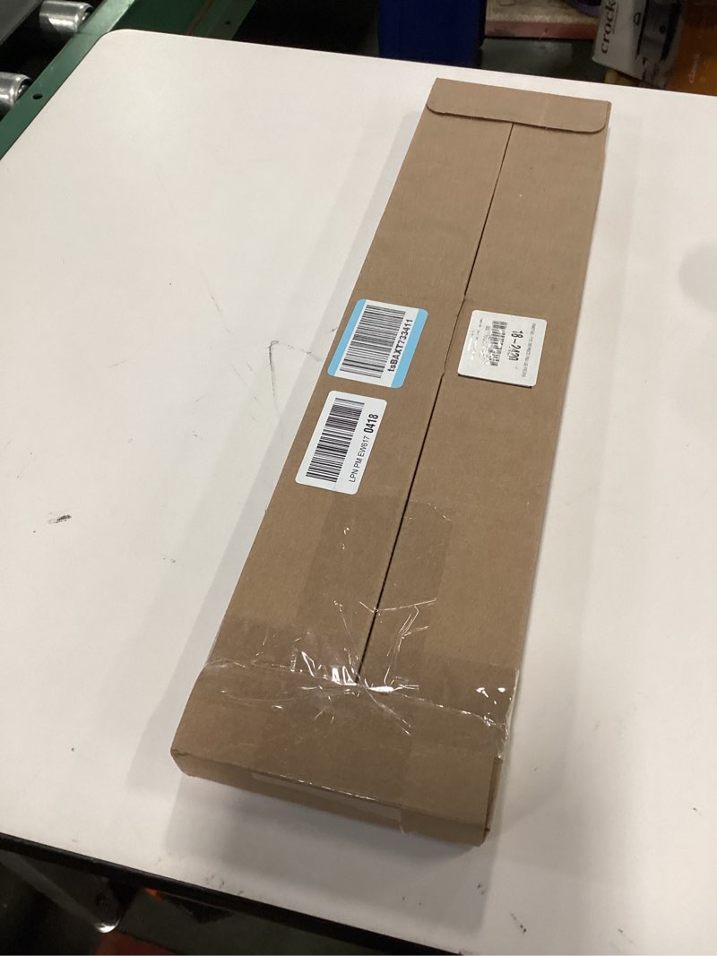 https://lotting-media.assets.bidfta.com/lotting_a196994f-72a6-440d-a2eb-291c6eb781f0
