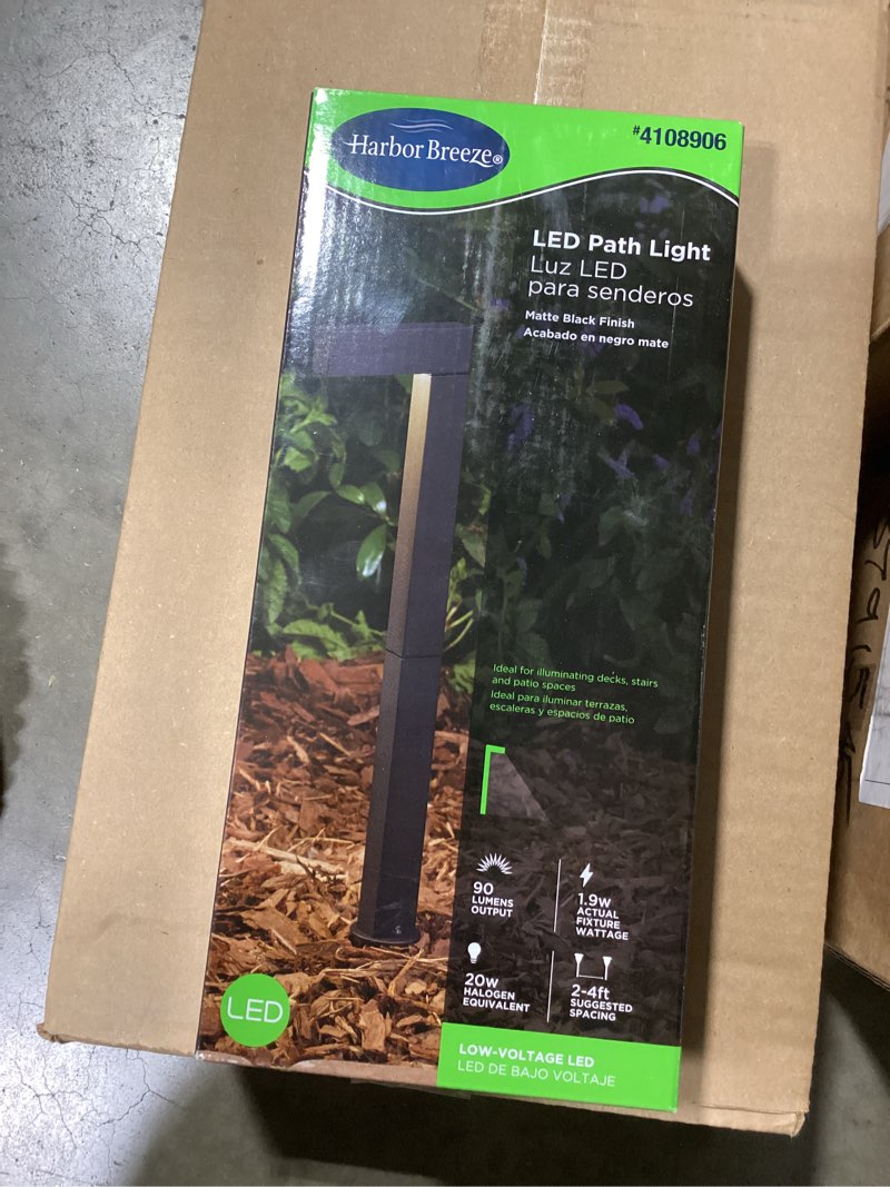 Condition photo showing Good Condition for harbor breeze 90-lumen 1.9-watt matte black low voltage hardwired led outdoor path light (3000 k)