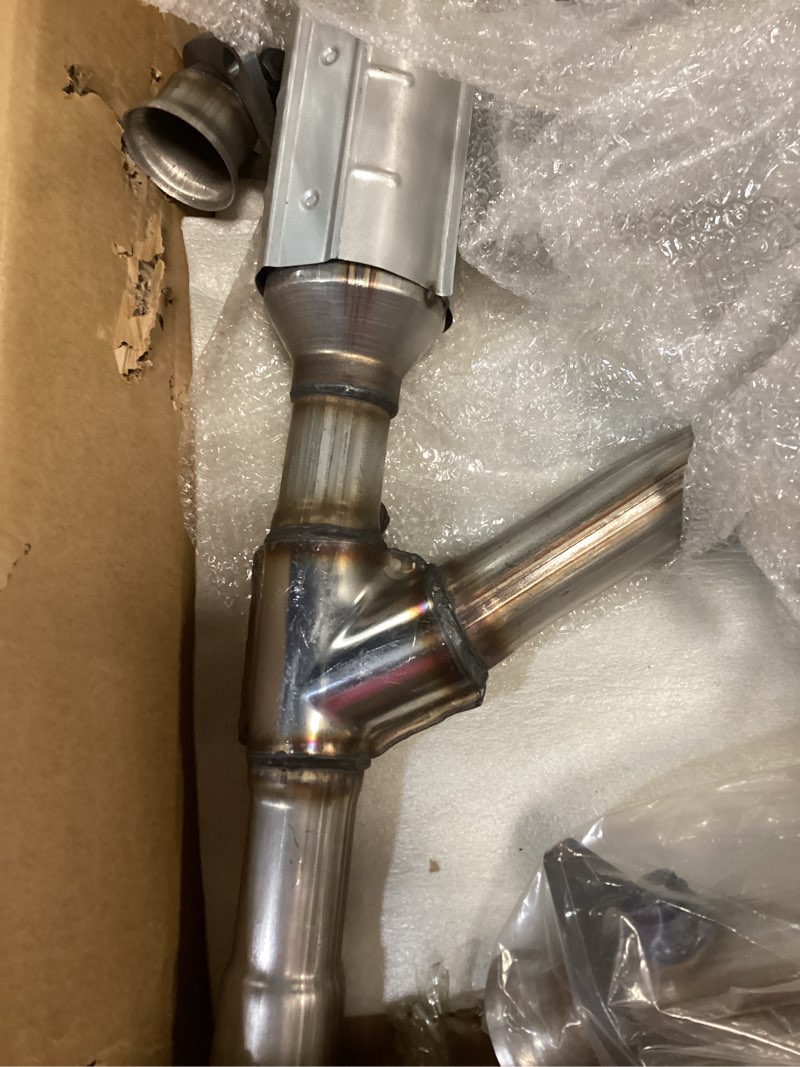 Condition photo showing Good Condition for zhruihan sych0066 exhaust header kit 2000-2007 ford e150 e250 4.6l stainless