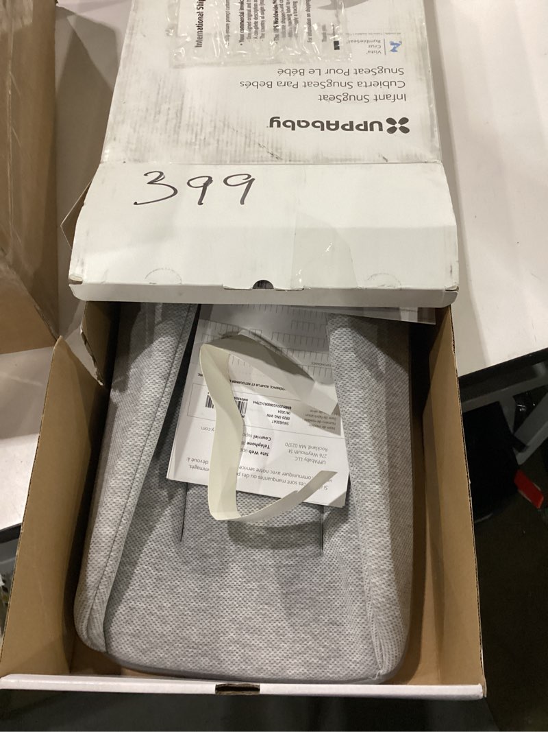 Condition photo showing Good Condition for uppababy infant snug seat / compatible with vista and cruz strollers / 2 in 1 newborn to toddler comfort insert stroller inserts