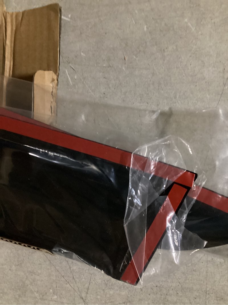 Assorted visor car