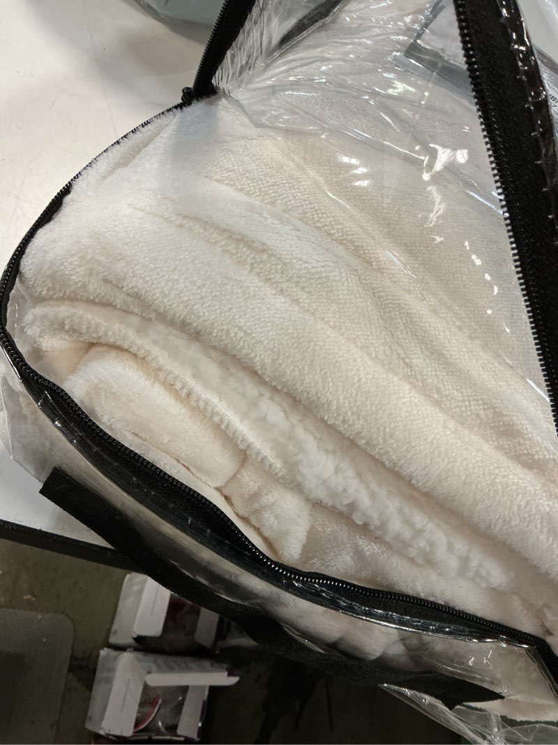 Condition photo showing Good Condition for beautyrest heated blanket, electric throw blanket, soft, warm, reversible plush - sherpa heating blanket throw, 3 heat settings, 2 hr auto shut off, machine washable, oversized 60 in x 70 in, ivory ivory throw (60 in x 70 in)